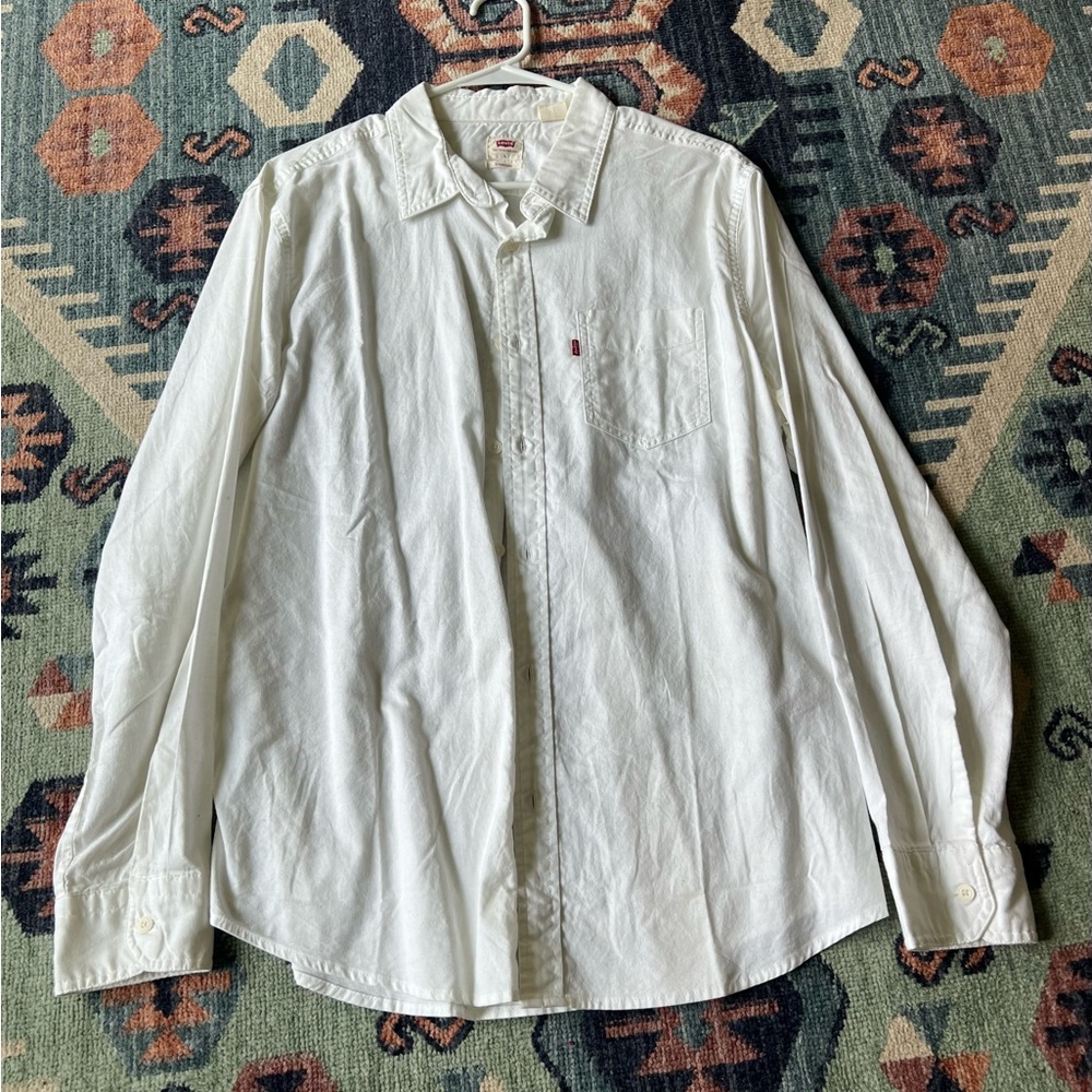 Levi’s long sleeve button up, white, size large